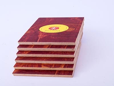 中南神箭：谈谈竹胶板与木模板两者之间的区别