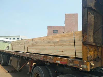 中南神箭·案例|郑州市某香料产业园使用我司辐射松建筑木方